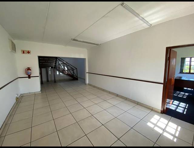 INDUSTRIAL PROPERTY TO RENT IN HALFWAY HOUSE